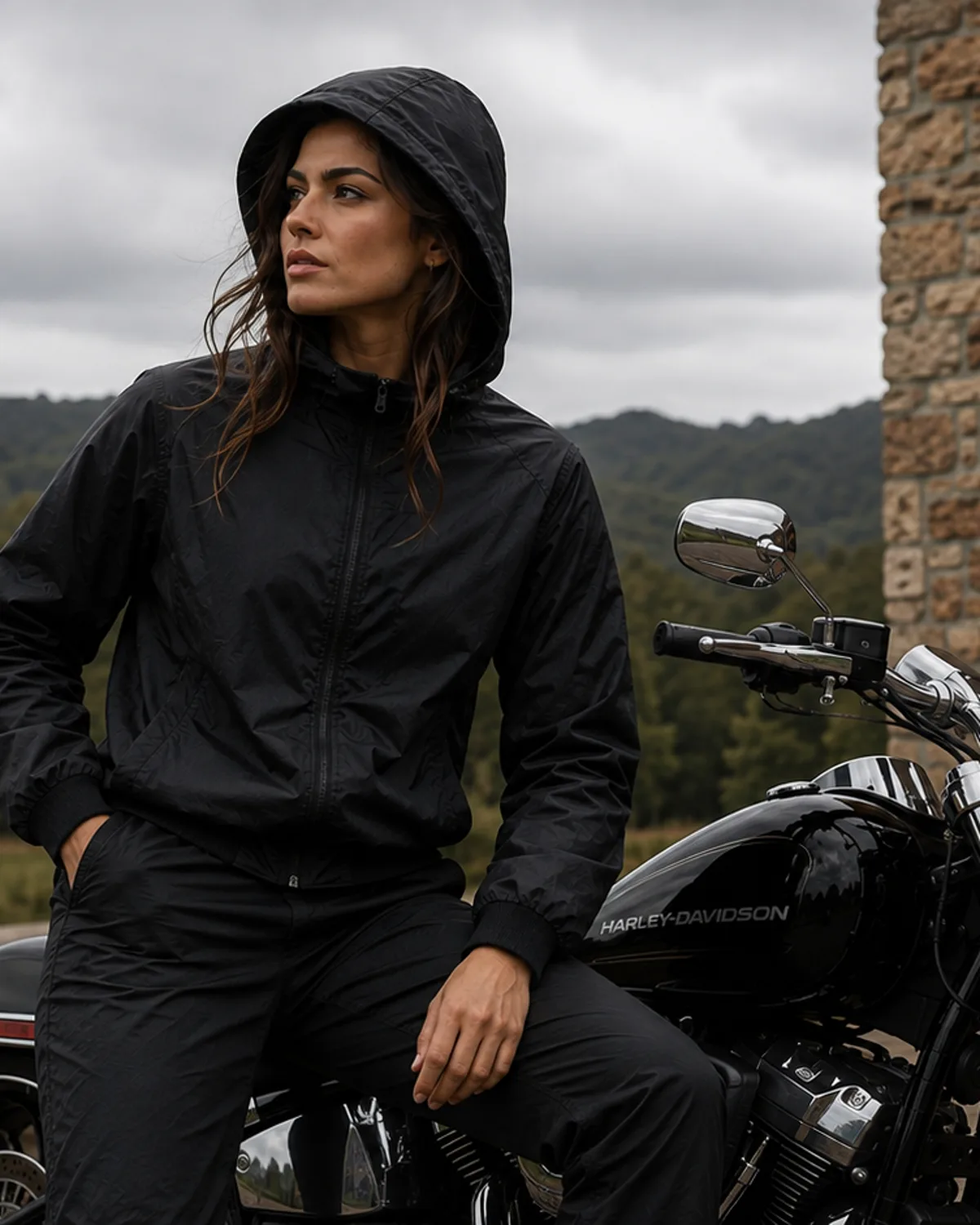 Corta-vento Nomad — editorial Klan Custom